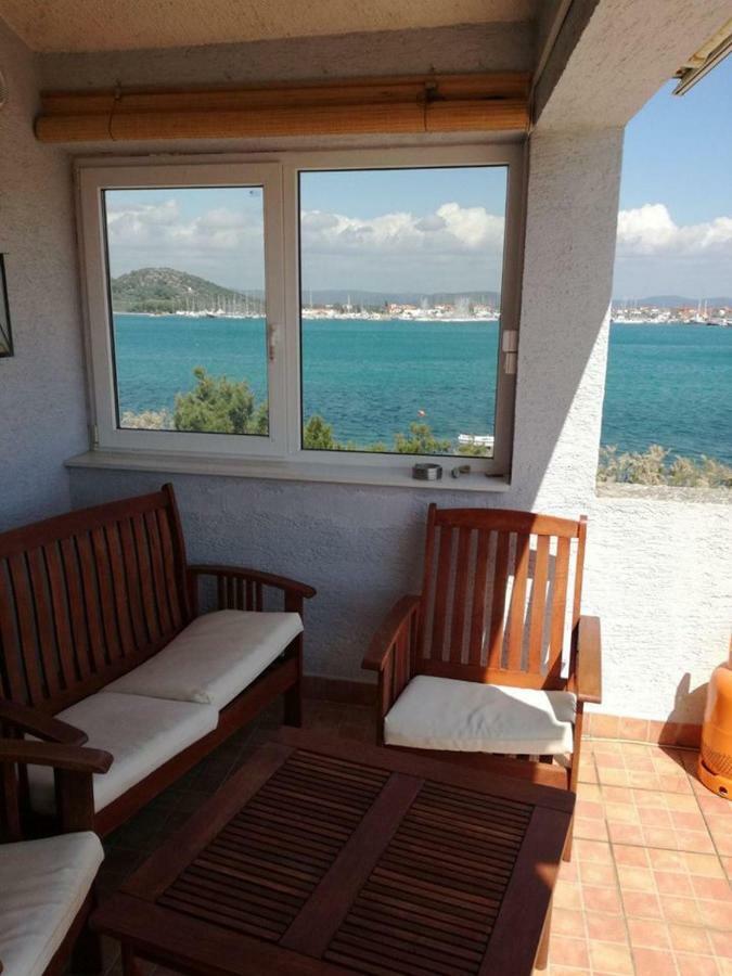 Apartman Klara Murter Extérieur photo