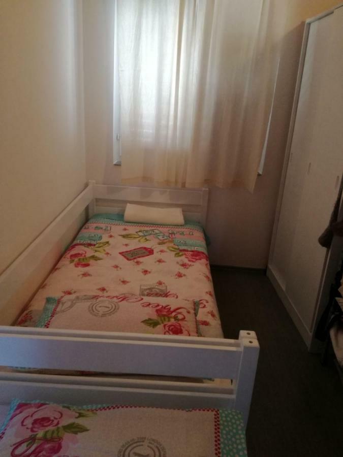Apartman Klara Murter Extérieur photo